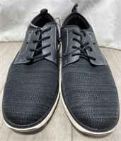 Izod Men’s Running Shoes Size 11