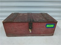 Wood box with tray 7x20x11