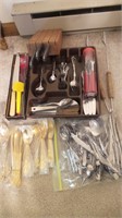 Kitchen Utensils & Knives, Cutting Board