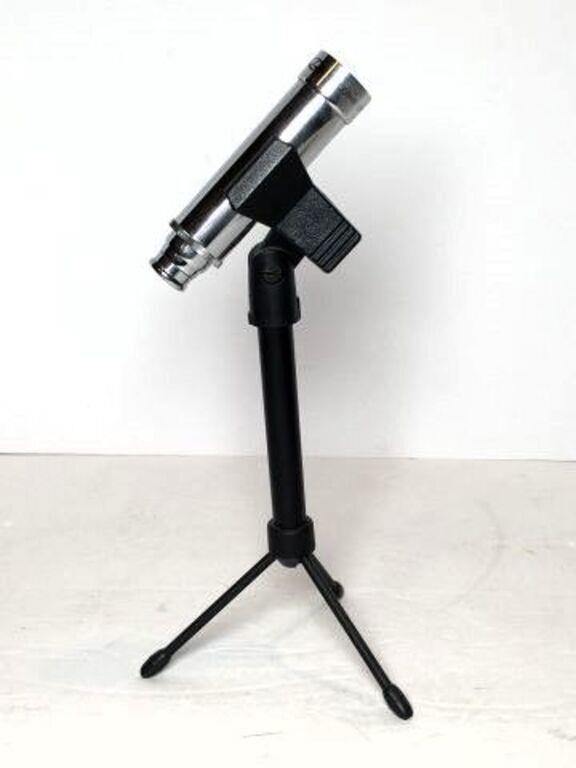 Spy Glass with Tabletop Mic Stand