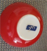 Large Pyrex red bowl