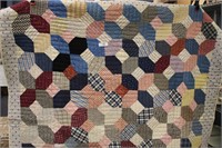 VINTAGE HAND STITCHED QUILT