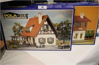 SET OF 2 POLA-LGB TRAIN MODEL BUILDINGS