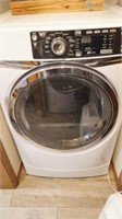GE Clothes Dryer Electric 8.3 cu ft with steam