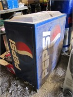 Pepsi rollaround ice chest