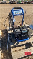 NH gas powered pressure washer