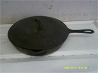 Cast Iron skillet with cast iron lid