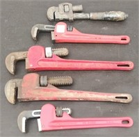Box 5 Pipe Wrenches