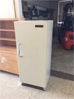 GE Fridge (works good)