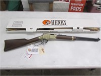Henry model H004V golden boy .17HMR rifle w/box