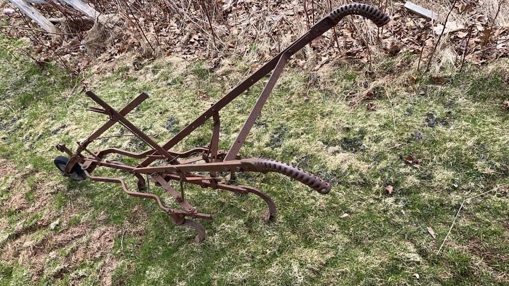 ANTIQUE HORSE DRAWN CULTIVATORS