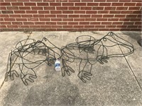 2 wire Frog planters