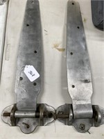 Pair of 24" Industrial Hindges