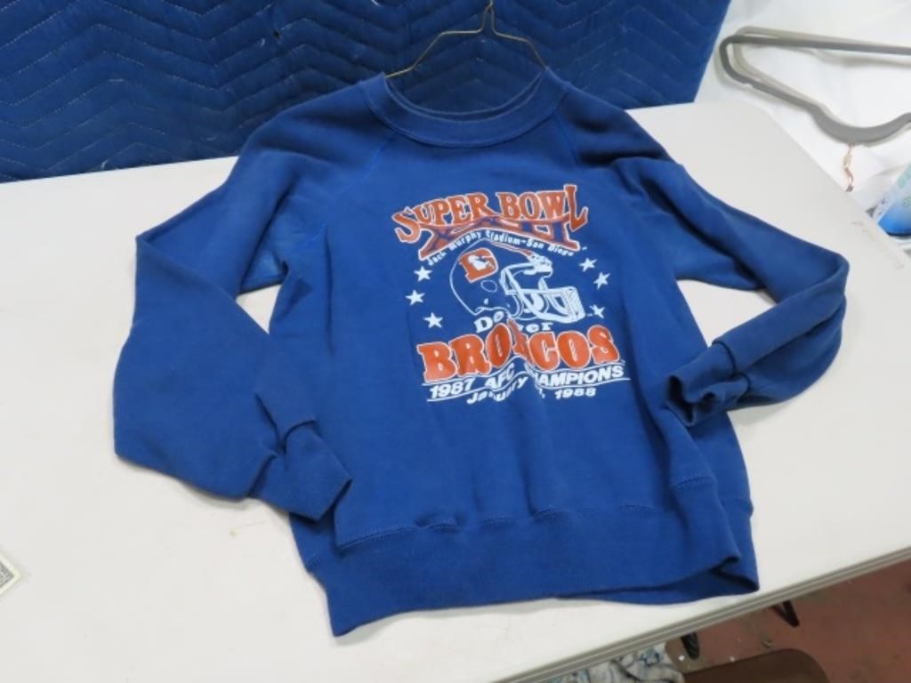 1988 vtg OldLogo BRONCOS szMD Champ Sweatshirt