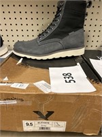 Elevate grey boot 9.5