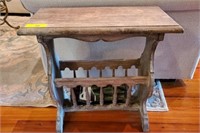 SMALL DISTRESSED SIDE TABLE
