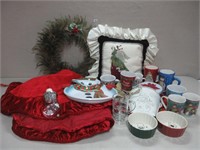 CHRISTMAS DISHWARE AND DECOR