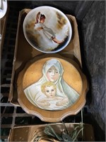 Madonna plate mother and child Mother’s Day 1973