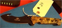 Mossy Oak hunting knife 9.5 inches long