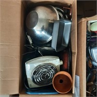 6 boxes of kitchen items