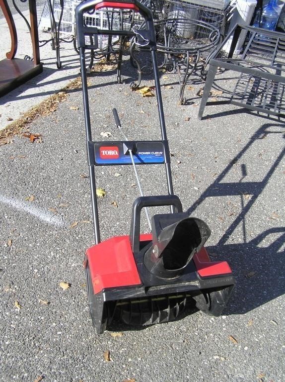 Toro Power Curve 1800 electric snow blower like ne