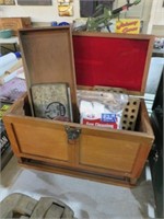 VINTAGE WOOD GUN BOX W/CONTENTS