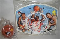 Vtg Warner Bros 1997 Basketball Hoop & Ball NOS