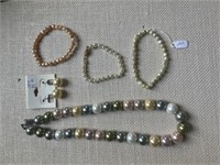 Costume Jewelry Pearl