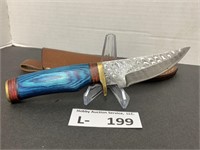 Damascus Style Knife w/Sheath approx 3.25"