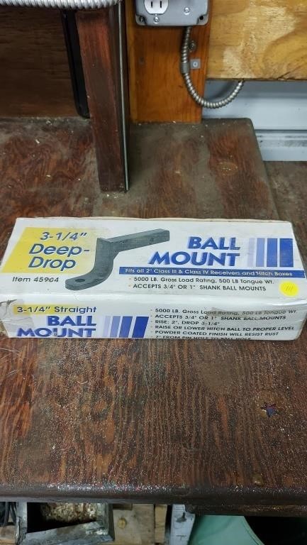 NIB 3 1/4 IN DROP BALL MOUNT