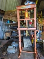 Central hydraulics 12 ton shop press