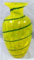 HANDBLOWN ABSTRACT YELLOW/GREEN GLASS VASE