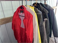 Assorted Men's Coats and Jackets (Varying Sizes) (