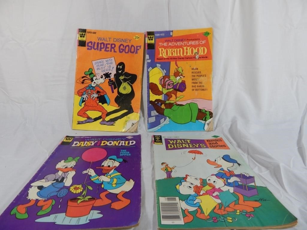 Walt Disney Comic Books Lot of 4