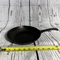 9" Wagner Ware Cast Iron Chefs Skillet