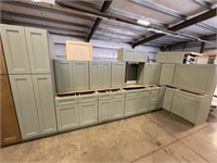 Silvercreek 15pc. Fresh Sage Shaker 30" Kitchen