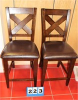Steve Silver Crosspointe Counter stools set of 2