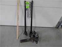 Heavy duty receiver hitch with stabilizer bars; 2