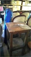 sm. Wooden table