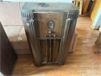 Philco Vintage Radio- not tested