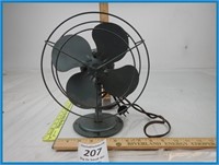 ANTIQUE DESK FAN- WORKS BUT IS VERY SLOW