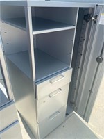 Right door Grey Steelcase metal storage cabinet