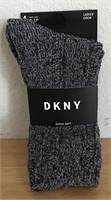 NWT DKNY GRAY CABLE KNIT CREW SOCKS 4-10  $10