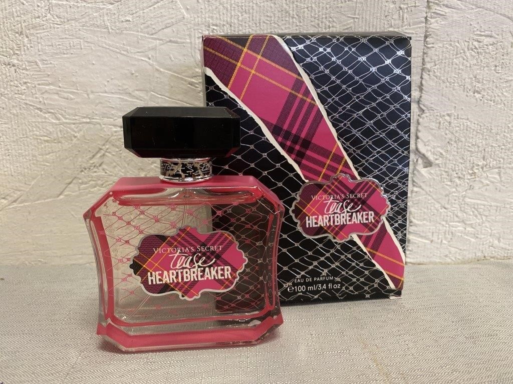 Victoria’s Secret Tease Heartbreaker Perfume