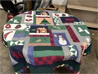 CHRISTMAS QUILT- APPROX. 80 X 80