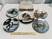 5 Assorted Wildlife Collector Plates