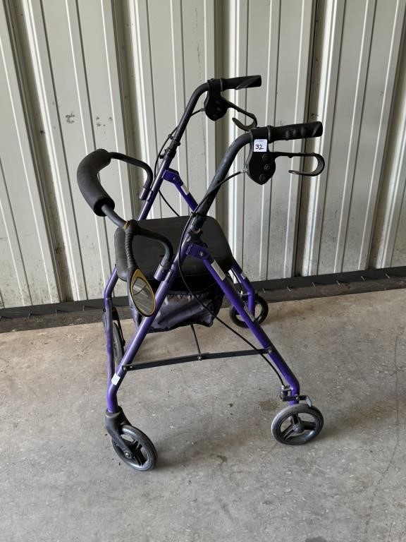 MEDLINE WALKER WITH SEAT