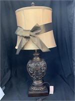 22 “ TABLE LAMP W/ BOW SHADE