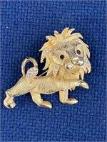 Vintage Jewelry Brooch Beautiful Lion Rhinestone