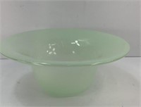 HAND CRAFTED GLASS BOWL